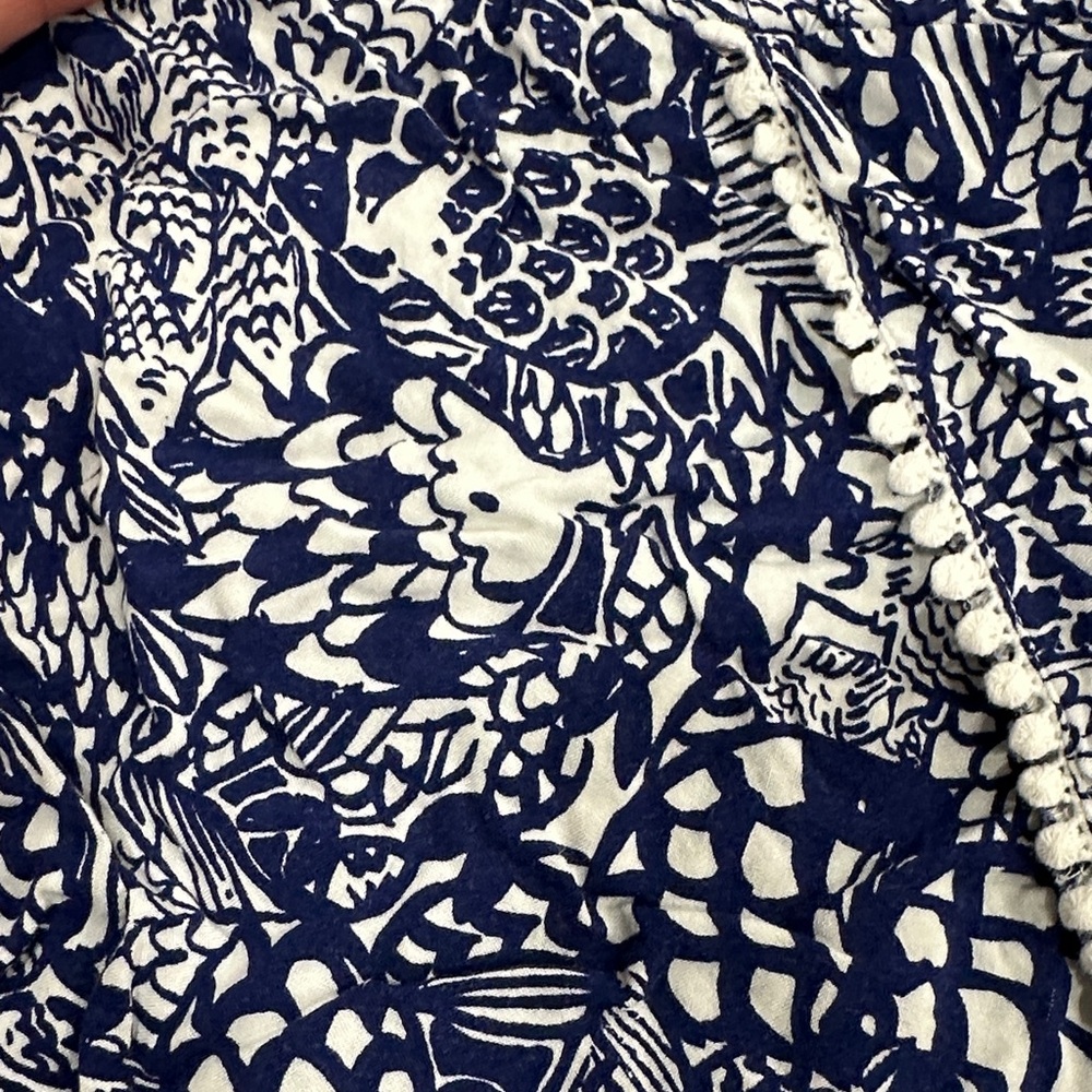 Lilly Pulitzer Navy/White and Pink/Green/Yellow Patterned Shorts Bundle SZ Large - Picture 7 of 7